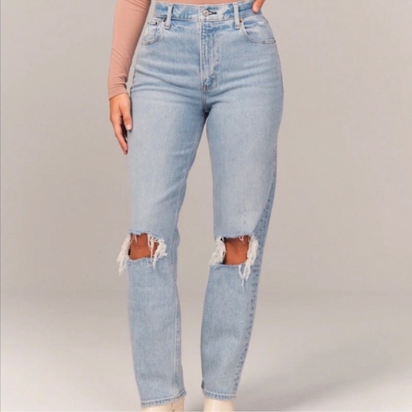 Abercrombie & Fitch Denim - Abercrombie & Fitch Curve Love Ultra High Rise 90s Distressed Jean size 8S/29S